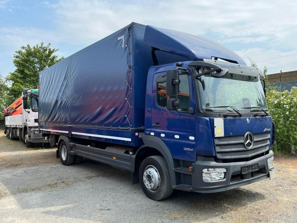 MERCEDES-BENZ Atego 1224 L Pritsche LBW LBW 1.5to - Camião de lona: foto 3 MERCEDES-BENZ Atego 1224 L Pritsche LBW LBW 1.5to - Camião de lona: foto 3