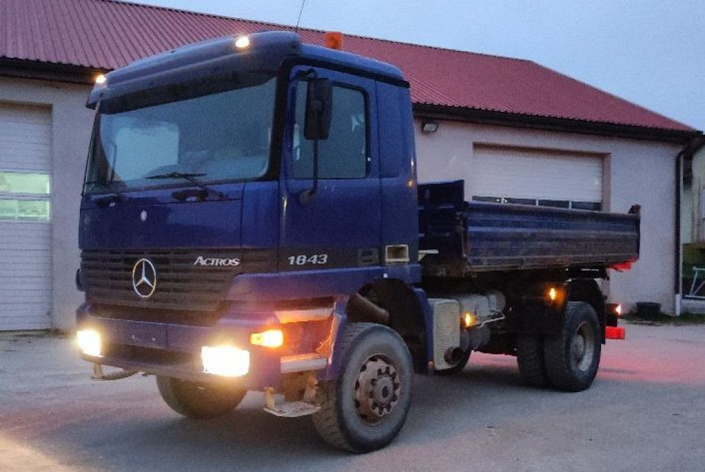 Mercedes-Benz Actros 1843 AK 2-Achs Allradkipper Meiller - Camião basculante: foto 1 Mercedes-Benz Actros 1843 AK 2-Achs Allradkipper Meiller - Camião basculante: foto 1