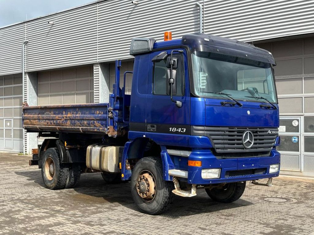 Mercedes-Benz Actros 1843 AK 2-Achs Allradkipper Meiller - Camião basculante: foto 2 Mercedes-Benz Actros 1843 AK 2-Achs Allradkipper Meiller - Camião basculante: foto 2