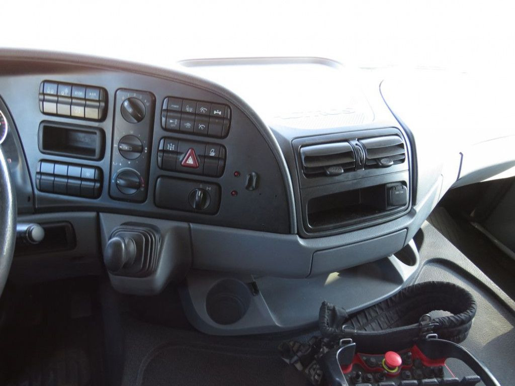 Camião de caixa aberta/ Plataforma, Camião grua Mercedes-Benz Actros 2541 L6x2 Pritsche Heckkran Funk: foto 9