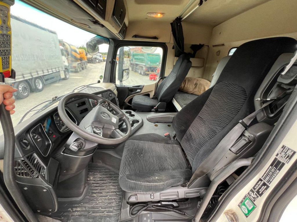Mercedes-Benz Actros 2543 L 6x2 Abrollkipper MeillerLenk/Lift - Camião polibenne: foto 5 Mercedes-Benz Actros 2543 L 6x2 Abrollkipper MeillerLenk/Lift - Camião polibenne: foto 5