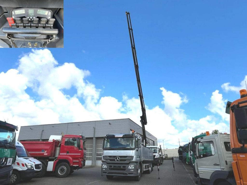 Mercedes-Benz Actros 2546 L 6x2 Pritsche Heckkran Hiab 288 6x - Camião de caixa aberta/ Plataforma, Camião grua: foto 4 Mercedes-Benz Actros 2546 L 6x2 Pritsche Heckkran Hiab 288 6x - Camião de caixa aberta/ Plataforma, Camião grua: foto 4