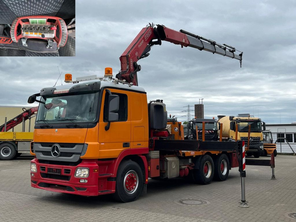 Mercedes-Benz Actros 2646 L 6x4 Pritsche Kran Fassi 450 45m/t Mercedes-Benz Actros 2646 L 6x4 Pritsche Kran Fassi 450 45m/t - Camião de caixa aberta/ Plataforma, Camião grua: foto 1 Mercedes-Benz Actros 2646 L 6x4 Pritsche Kran Fassi 450 45m/t Mercedes-Benz Actros 2646 L 6x4 Pritsche Kran Fassi 450 45m/t - Camião de caixa aberta/ Plataforma, Camião grua: foto 1