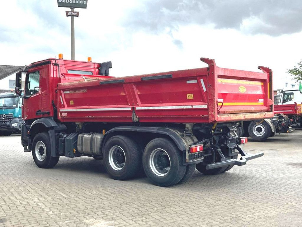 Mercedes-Benz Arocs 2648 6x4 3-Achs Kipper Bordmatik - Camião basculante: foto 3 Mercedes-Benz Arocs 2648 6x4 3-Achs Kipper Bordmatik - Camião basculante: foto 3