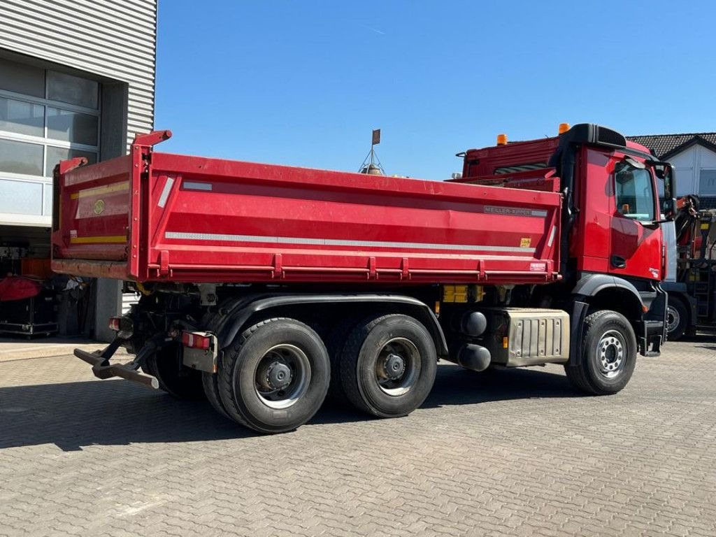 Mercedes-Benz Arocs 2648 6x4 3-Achs Kipper Bordmatik - Camião basculante: foto 5 Mercedes-Benz Arocs 2648 6x4 3-Achs Kipper Bordmatik - Camião basculante: foto 5