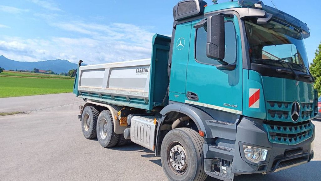 Mercedes-Benz Arocs 2648 6x4 3-Achs Kipper Bordmatik - Camião basculante: foto 2 Mercedes-Benz Arocs 2648 6x4 3-Achs Kipper Bordmatik - Camião basculante: foto 2