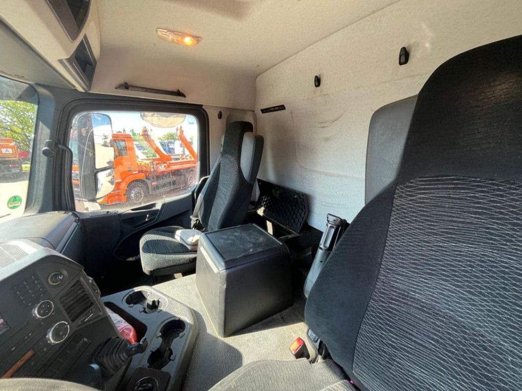Camião basculante Mercedes-Benz Arocs 3240 B 8x4 4 Achs Muldenkipper Meiller: foto 9