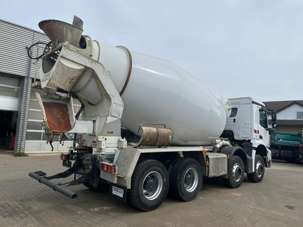 Mercedes-Benz Arocs 3240 B 8x4 Betonmischer Deutsch Top AP Ach - Camião betoneira: foto 5 Mercedes-Benz Arocs 3240 B 8x4 Betonmischer Deutsch Top AP Ach - Camião betoneira: foto 5
