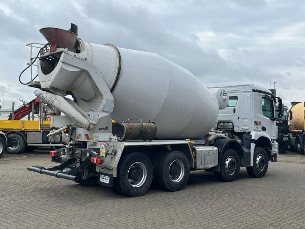 Mercedes-Benz Arocs 3240 B 8x4 Betonmischer Deutsch Top Stette - Camião betoneira: foto 4 Mercedes-Benz Arocs 3240 B 8x4 Betonmischer Deutsch Top Stette - Camião betoneira: foto 4