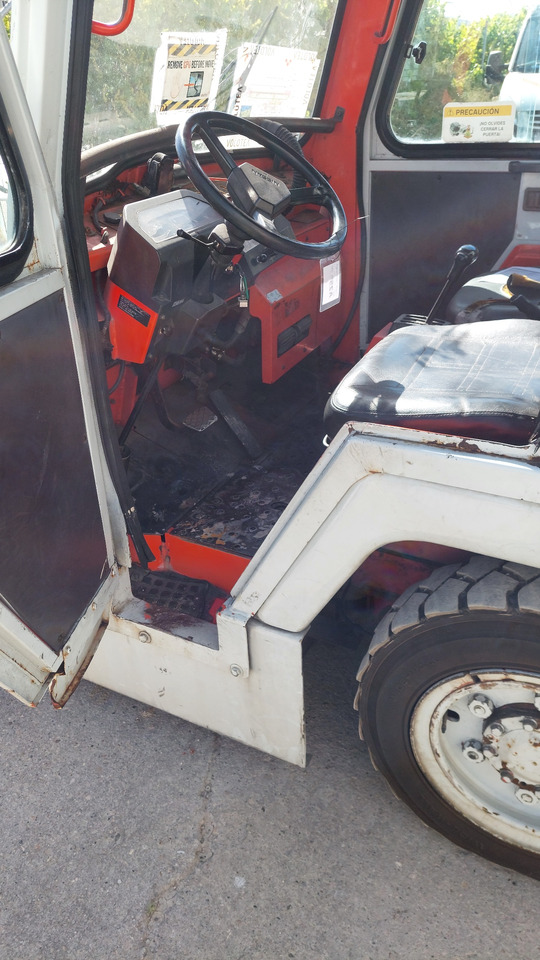 Trator de bagagem FV-02 Tractor Nissan: foto 9