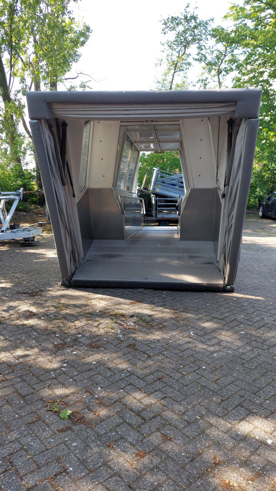 Passenger Stair SPS PTC-15 - Escada de passageiros: foto 2 Passenger Stair SPS PTC-15 - Escada de passageiros: foto 2