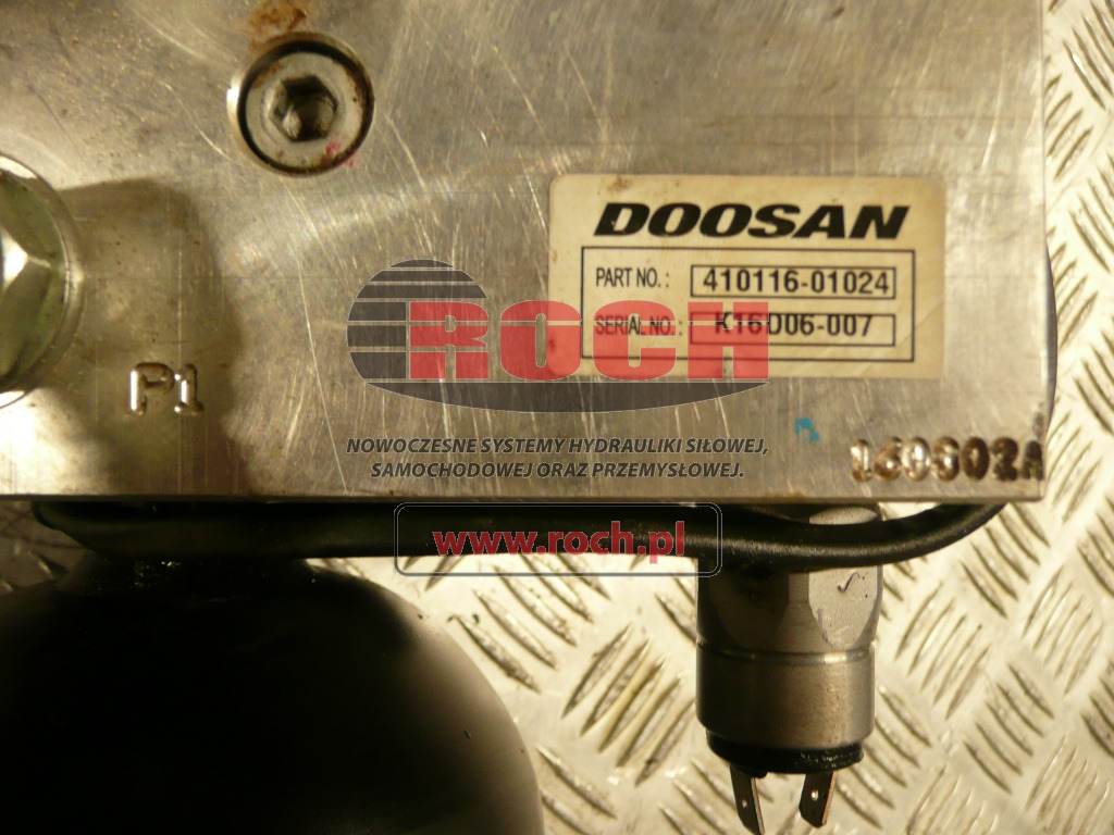 DOOSAN 410116-01024 160302A + 770-724 1CD-6 24VDC 26,2 OHM + HYDAC 0,75L - Válvula hidráulica: foto 2 DOOSAN 410116-01024 160302A + 770-724 1CD-6 24VDC 26,2 OHM + HYDAC 0,75L - Válvula hidráulica: foto 2