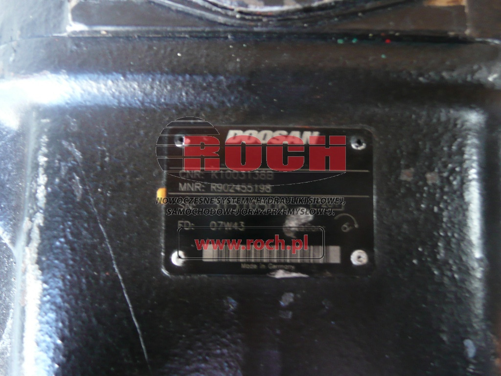 DOOSAN K1003138B - Bomba hidráulica: foto 1 DOOSAN K1003138B - Bomba hidráulica: foto 1