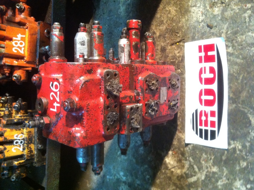 MARREL HYDRO FDG3H19A 766665 T17436 70 - 3 sekcyjny - Válvula hidráulica por Máquina de construção: foto 1 MARREL HYDRO FDG3H19A 766665 T17436 70 - 3 sekcyjny - Válvula hidráulica por Máquina de construção: foto 1