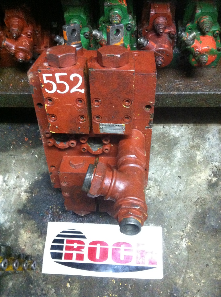 REXROTH AG4057-0-1-3 280ATU - 2 SEKCYJNA + AG4818-0-4-1 280ATU - Válvula hidráulica por Máquina de construção: foto 1 REXROTH AG4057-0-1-3 280ATU - 2 SEKCYJNA + AG4818-0-4-1 280ATU - Válvula hidráulica por Máquina de construção: foto 1