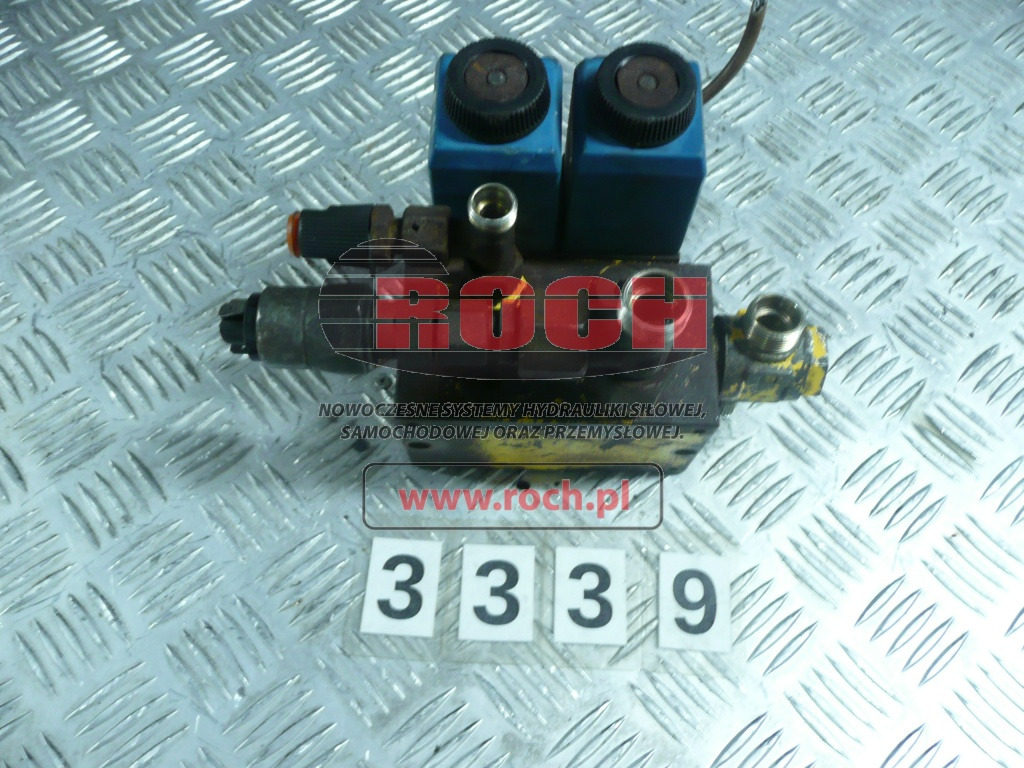VICKERS - 2 SEKCYJNY + H507848 24VDC 30W - Válvula hidráulica: foto 1 VICKERS - 2 SEKCYJNY + H507848 24VDC 30W - Válvula hidráulica: foto 1