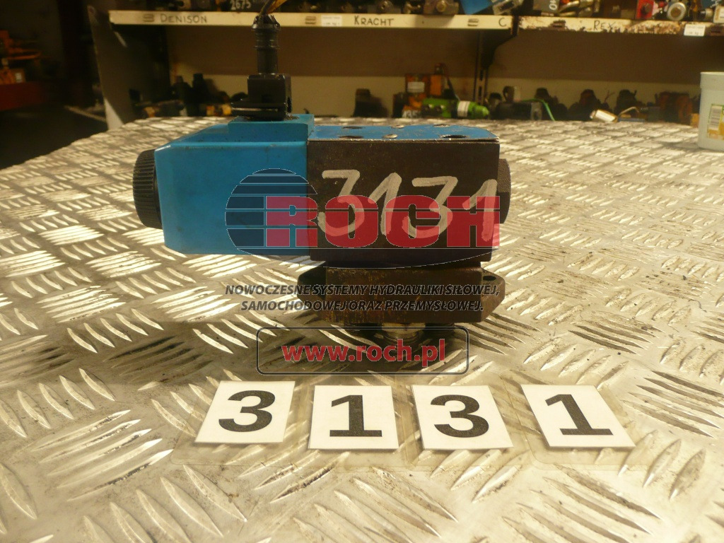 VICKERS G341-1 - 1 SEKCYJNY + DG4V-3-2A-M-KUP4D3-H7-60-EN94 + H-02-313765D3 24VDC 30W - Válvula hidráulica: foto 1 VICKERS G341-1 - 1 SEKCYJNY + DG4V-3-2A-M-KUP4D3-H7-60-EN94 + H-02-313765D3 24VDC 30W - Válvula hidráulica: foto 1