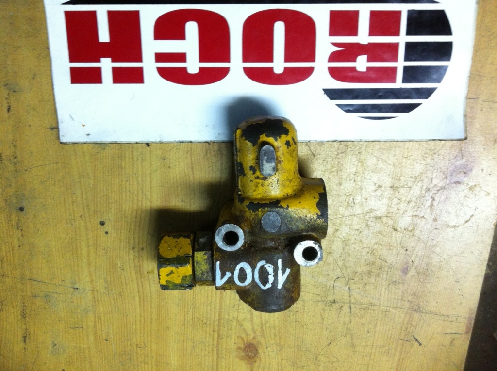 ZAHNRAD FABRIK 7755900107 - Válvula hidráulica por Máquina de construção: foto 1 ZAHNRAD FABRIK 7755900107 - Válvula hidráulica por Máquina de construção: foto 1