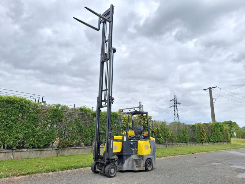 Aisle Master 20SE - Empilhadeira elétrica: foto 5 Aisle Master 20SE - Empilhadeira elétrica: foto 5