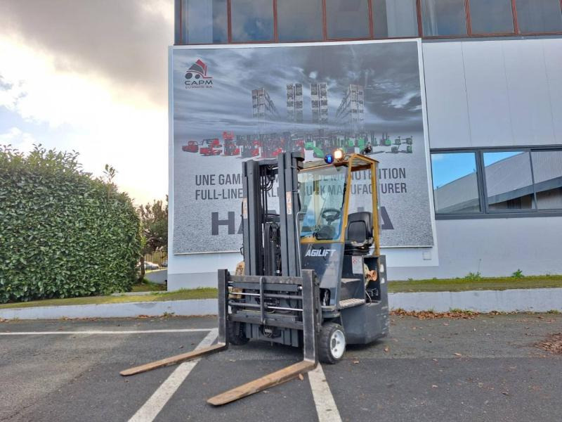 Amlift AGILIFT 25-12-49 - Empilhador de 4 vias: foto 1 Amlift AGILIFT 25-12-49 - Empilhador de 4 vias: foto 1
