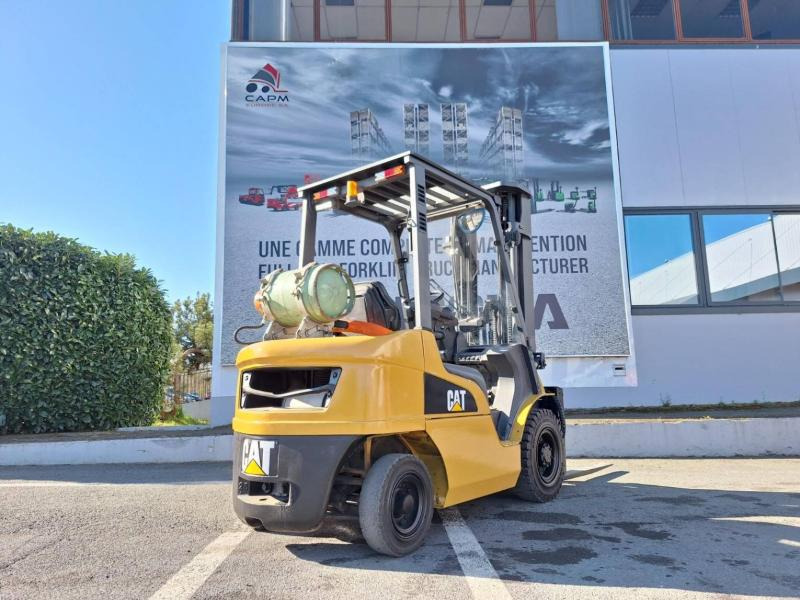 Caterpillar GP25NT - Empilhadeira a gás: foto 5 Caterpillar GP25NT - Empilhadeira a gás: foto 5