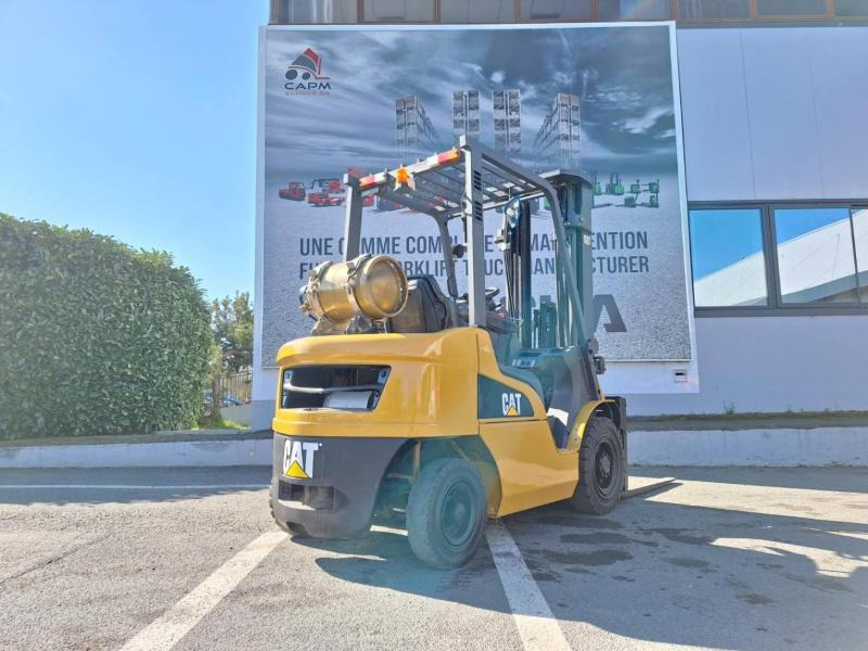 Caterpillar GP25NTD - Empilhadeira a gás: foto 5 Caterpillar GP25NTD - Empilhadeira a gás: foto 5