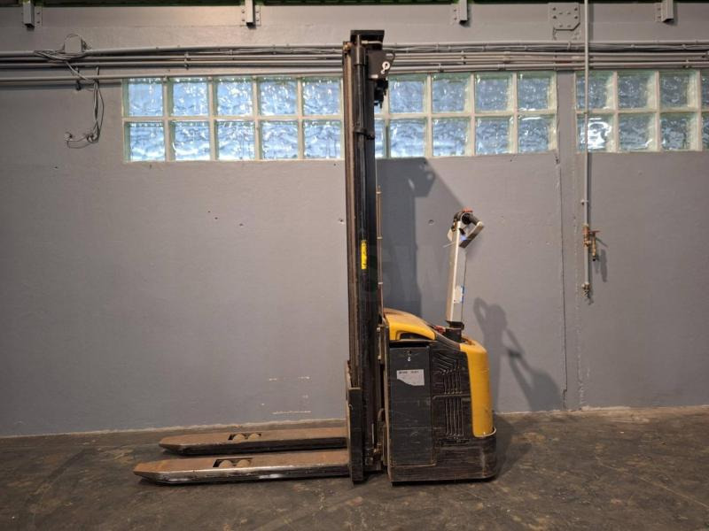 Caterpillar NSP16N - Stacker: foto 4 Caterpillar NSP16N - Stacker: foto 4