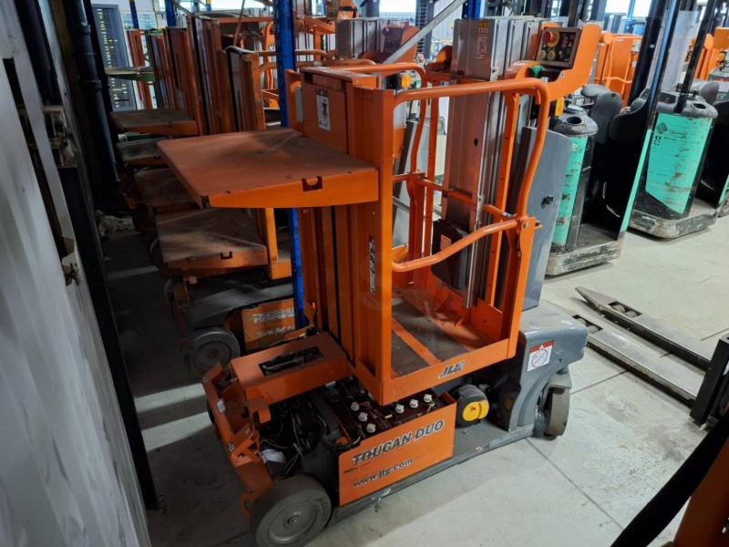JLG Toucan Duo - Plataforma de mastro vertical: foto 2 JLG Toucan Duo - Plataforma de mastro vertical: foto 2