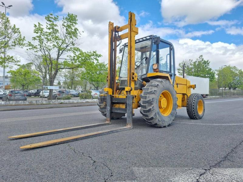 Jcb 930-2 - Empilhador todo-o-terreno: foto 2 Jcb 930-2 - Empilhador todo-o-terreno: foto 2