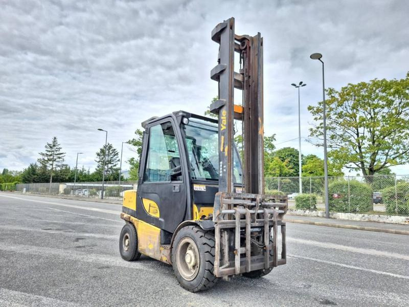 Yale GDP35VX - Empilhadeira a diesel: foto 1 Yale GDP35VX - Empilhadeira a diesel: foto 1