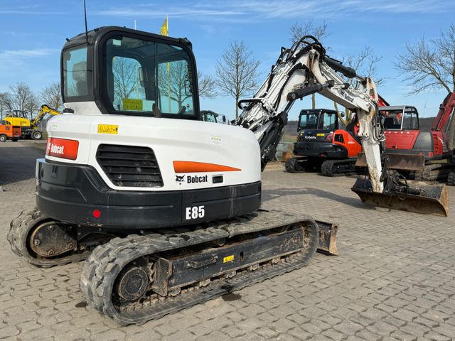 Bobcat E 85, BJ 21/22, 580 BH, hydr. VA, MS08, GLV Bobcat E 85, BJ 21/22, 820 BH, hydr. VA, MS08, GLV - Mini escavadeira: foto 4 Bobcat E 85, BJ 21/22, 580 BH, hydr. VA, MS08, GLV Bobcat E 85, BJ 21/22, 820 BH, hydr. VA, MS08, GLV - Mini escavadeira: foto 4