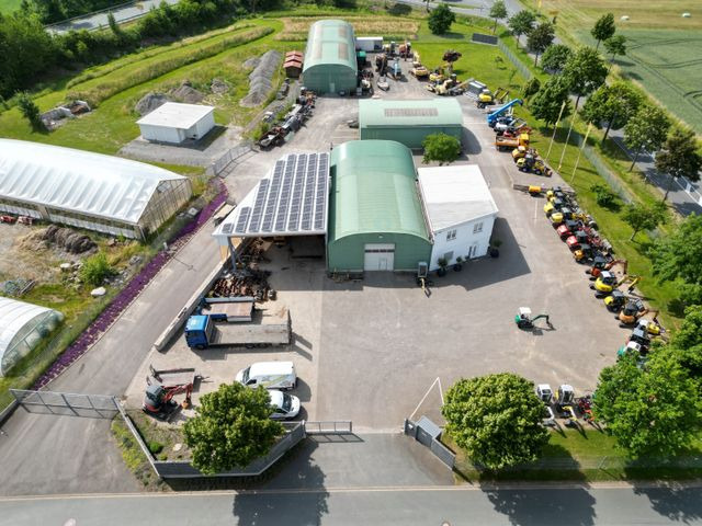 Takeuchi TB 210 R, Bj. 22, 425 BH, SW MS01, TL, GL - Mini escavadeira: foto 3 Takeuchi TB 210 R, Bj. 22, 425 BH, SW MS01, TL, GL - Mini escavadeira: foto 3