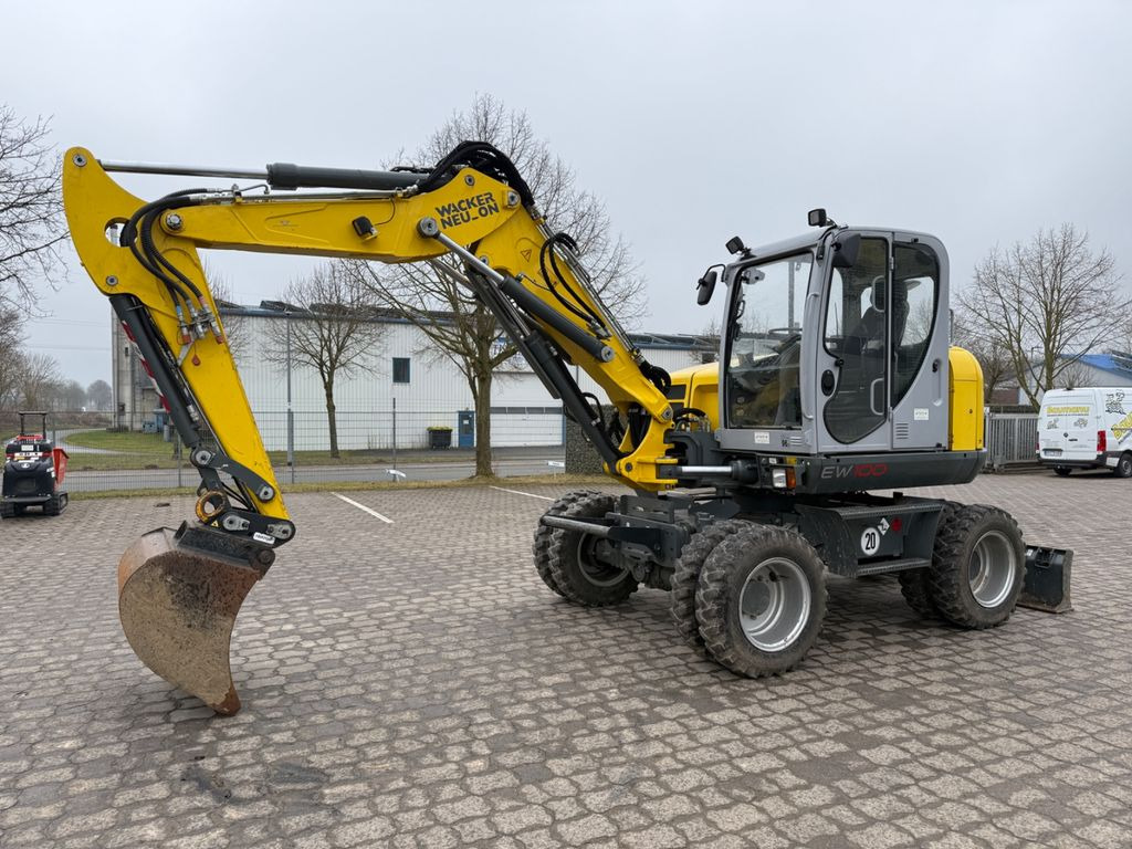 Wacker EW 100, Bj 20, 2050 BH, VA, HS08, TL - Escavadeira de rodas: foto 1 Wacker EW 100, Bj 20, 2050 BH, VA, HS08, TL - Escavadeira de rodas: foto 1