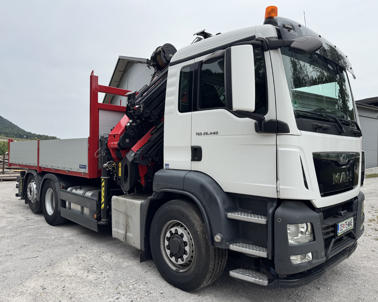 MERCEDES-BENZ Hiab Palfinger Fassi F275-5 JIB-3 - Camião de caixa aberta/ Plataforma: foto 5 MERCEDES-BENZ Hiab Palfinger Fassi F275-5 JIB-3 - Camião de caixa aberta/ Plataforma: foto 5