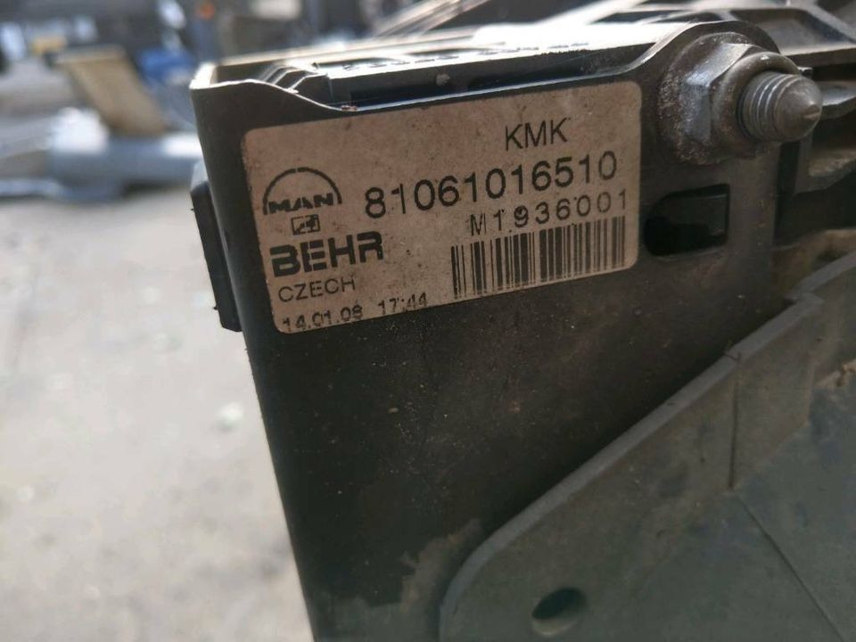 MAN Kühler LLK TGS 26.320 D2066 - Sistema de arrefecimento por Camião: foto 1 MAN Kühler LLK TGS 26.320 D2066 - Sistema de arrefecimento por Camião: foto 1