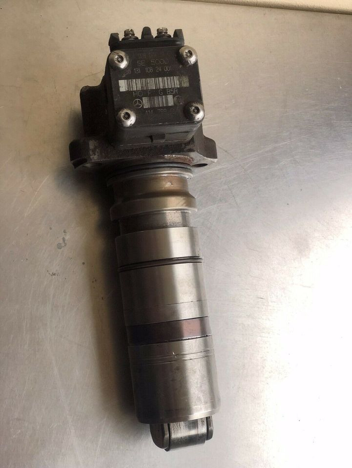 Mercedes Benz Einspritzpumpe - Injector por Camião: foto 1 Mercedes Benz Einspritzpumpe - Injector por Camião: foto 1