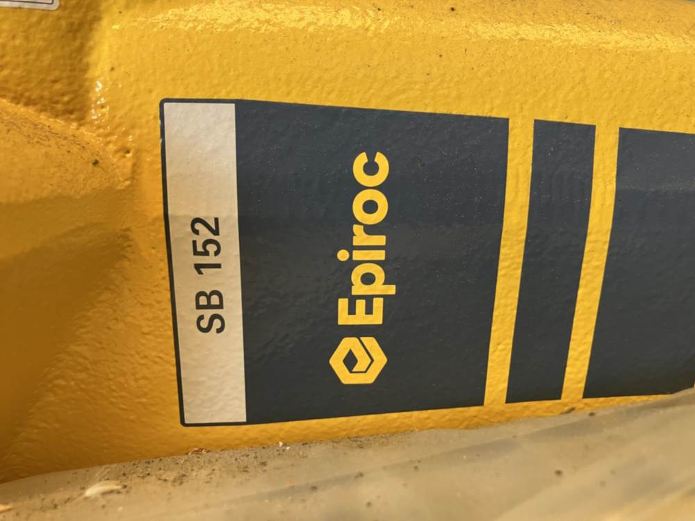 Epiroc Hammer SB152 - Equipamento de construção: foto 4 Epiroc Hammer SB152 - Equipamento de construção: foto 4