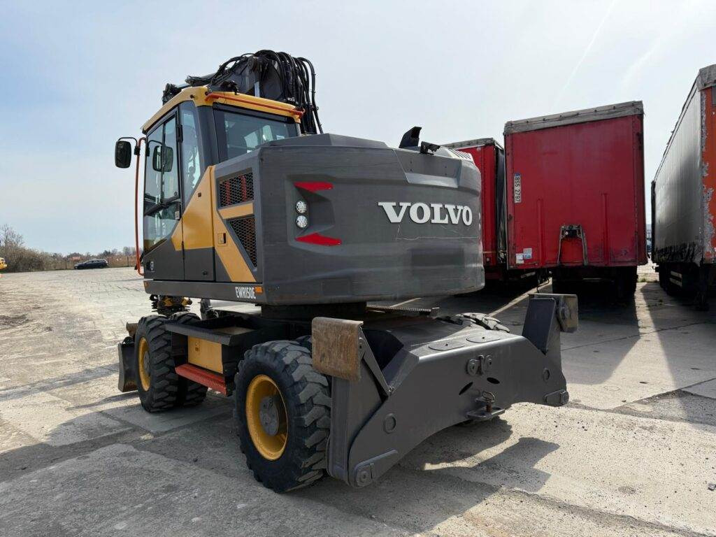 Volvo EWR150E - Escavadeira de rodas: foto 2 Volvo EWR150E - Escavadeira de rodas: foto 2