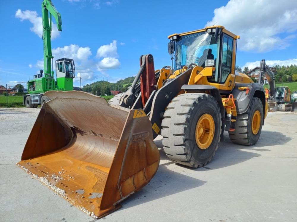 Volvo L110H - Pá carregadora de rodas: foto 4 Volvo L110H - Pá carregadora de rodas: foto 4