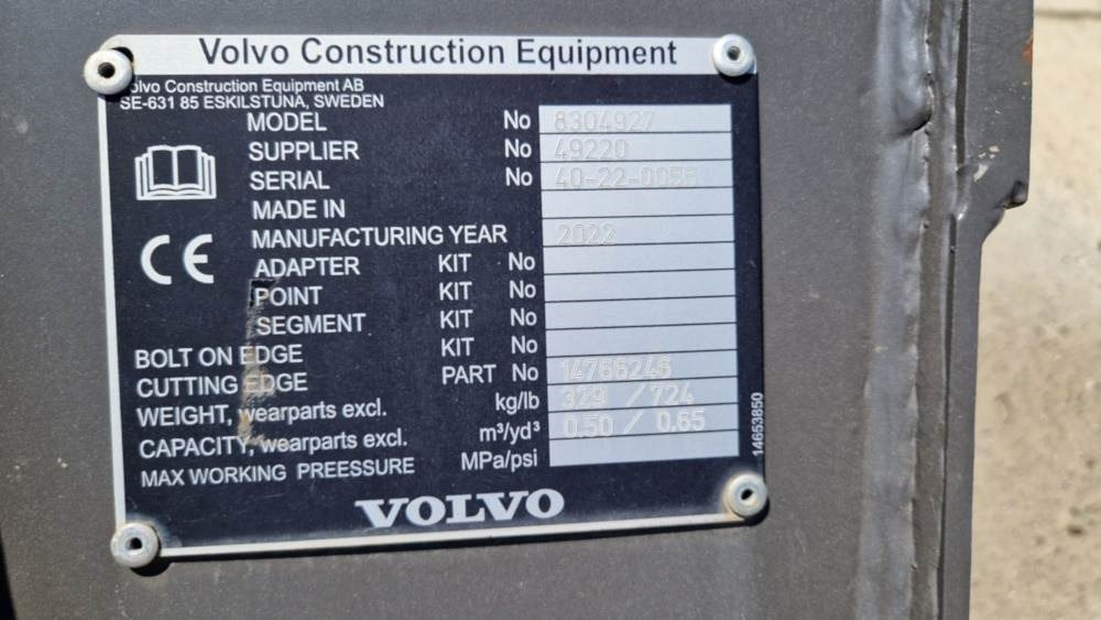 Volvo Tieflöffel mit Messer - Retroescavadeira: foto 5 Volvo Tieflöffel mit Messer - Retroescavadeira: foto 5