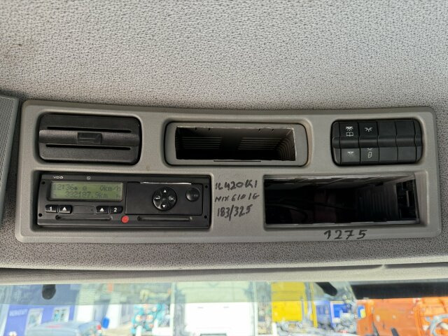 HTM 1004 3 Achse Betonmischer Auflieger - Semi-reboque betoneira: foto 5 HTM 1004 3 Achse Betonmischer Auflieger - Semi-reboque betoneira: foto 5