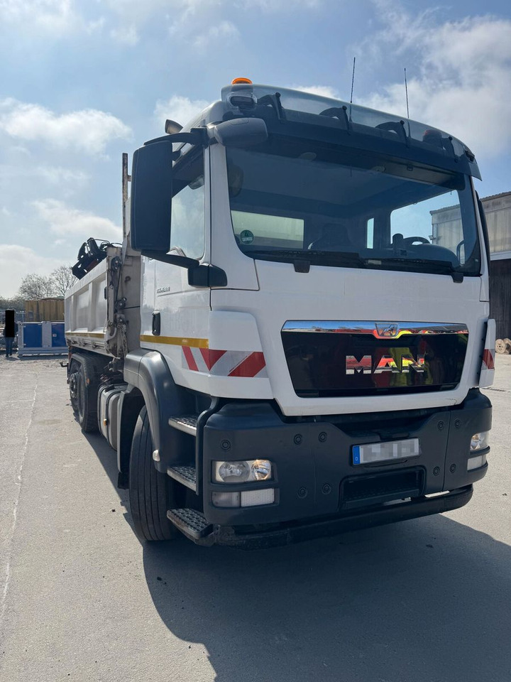 MAN TGS 26.400 6x2*4 Kipper Bordm. Kran ATLAS 172.3E - Camião basculante, Camião grua: foto 1 MAN TGS 26.400 6x2*4 Kipper Bordm. Kran ATLAS 172.3E - Camião basculante, Camião grua: foto 1