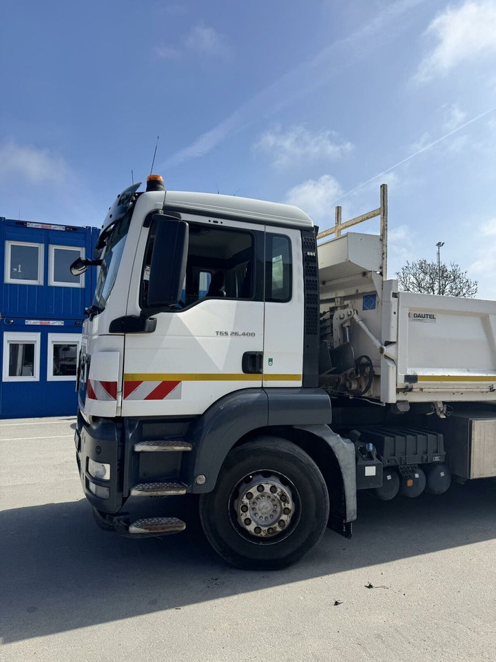MAN TGS 26.400 6x2*4 Kipper Bordm. Kran ATLAS 172.3E - Camião basculante, Camião grua: foto 2 MAN TGS 26.400 6x2*4 Kipper Bordm. Kran ATLAS 172.3E - Camião basculante, Camião grua: foto 2