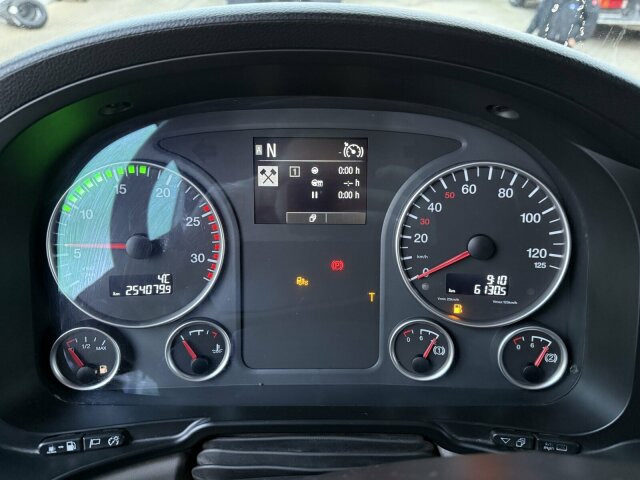 MAN TGS 26.460 6x2 Euro 6 Absetzkipper Meiller - Camião multibenne: foto 2 MAN TGS 26.460 6x2 Euro 6 Absetzkipper Meiller - Camião multibenne: foto 2