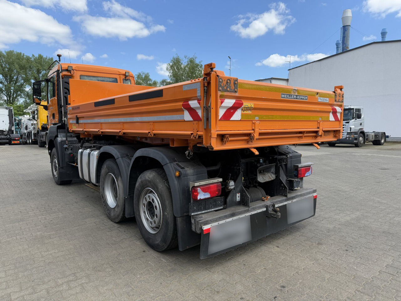 MAN TGS 28.420 6x4-4 Meiller Kipper Winterdienst - Camião basculante: foto 5 MAN TGS 28.420 6x4-4 Meiller Kipper Winterdienst - Camião basculante: foto 5