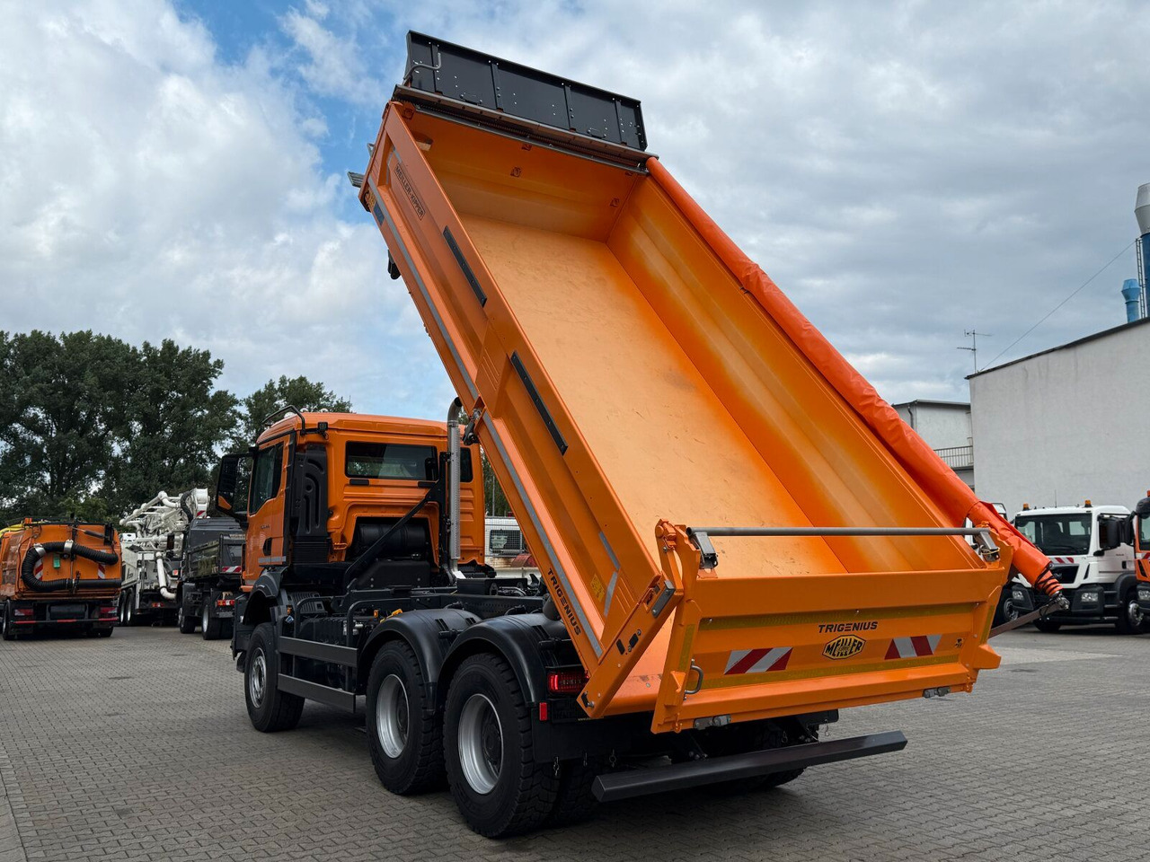 Leasing de  MAN TGS 33.440 6x4 Kipper MEILLER Bordmatik Frontpl. MAN TGS 33.440 6x4 Kipper MEILLER Bordmatik Frontpl.: foto 12