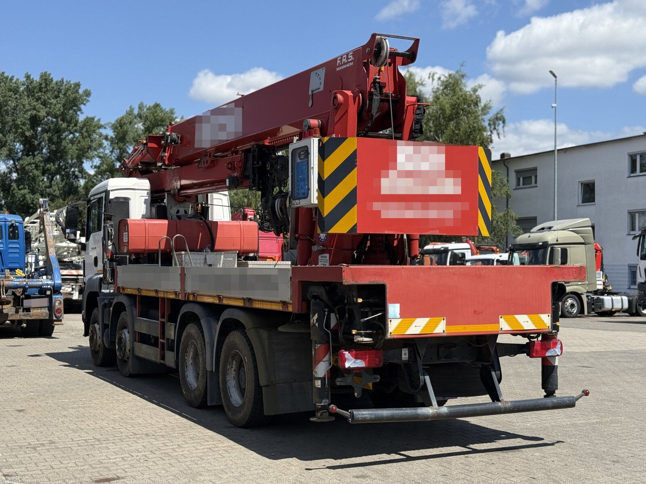 MAN TGS 35.360 8X4 BB Dachdecker Kran bis 52 m - Camião grua: foto 5 MAN TGS 35.360 8X4 BB Dachdecker Kran bis 52 m - Camião grua: foto 5