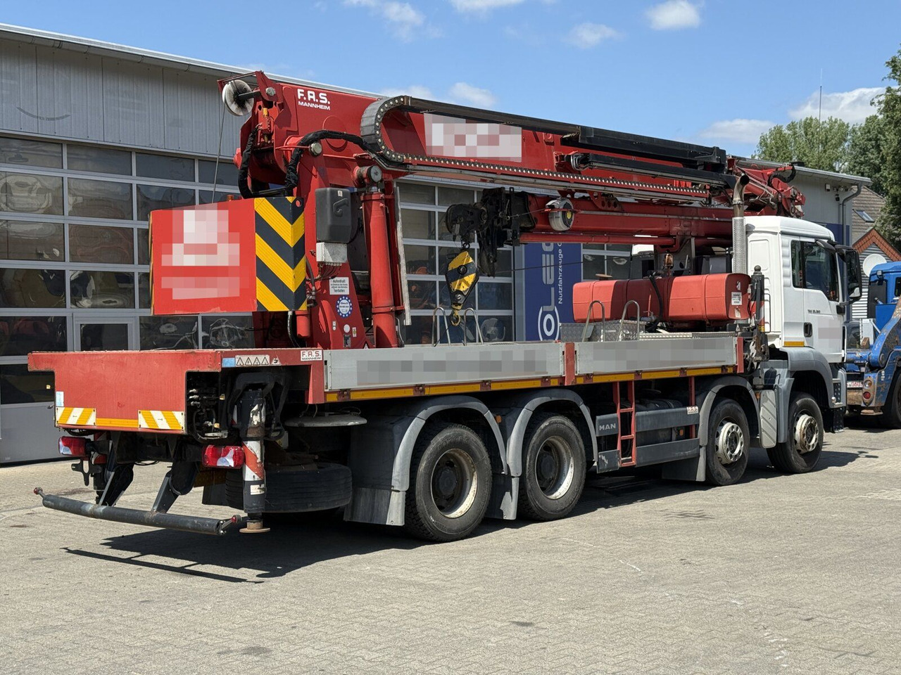 MAN TGS 35.360 8X4 BB Dachdecker Kran bis 52 m - Camião grua: foto 3 MAN TGS 35.360 8X4 BB Dachdecker Kran bis 52 m - Camião grua: foto 3