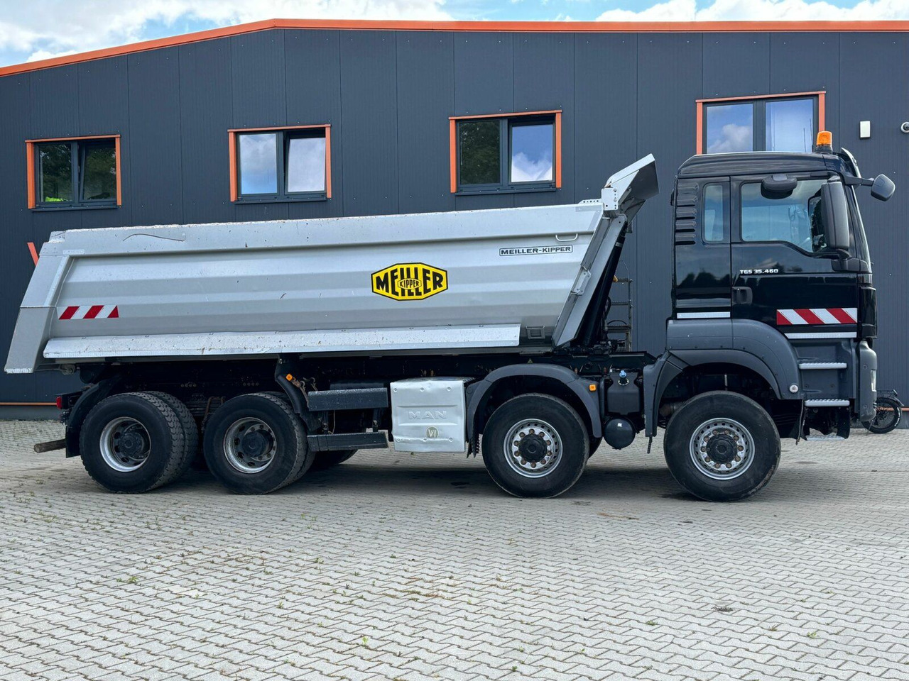 MAN TGS 35.460 8x6 BB Muldenkipper Meiller - Camião multibenne: foto 4 MAN TGS 35.460 8x6 BB Muldenkipper Meiller - Camião multibenne: foto 4