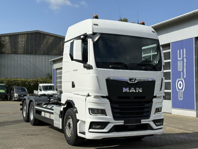 MAN TGX 26.520 6x2 Abrollkipper MEILLER RS 21.70 - Camião polibenne: foto 1 MAN TGX 26.520 6x2 Abrollkipper MEILLER RS 21.70 - Camião polibenne: foto 1